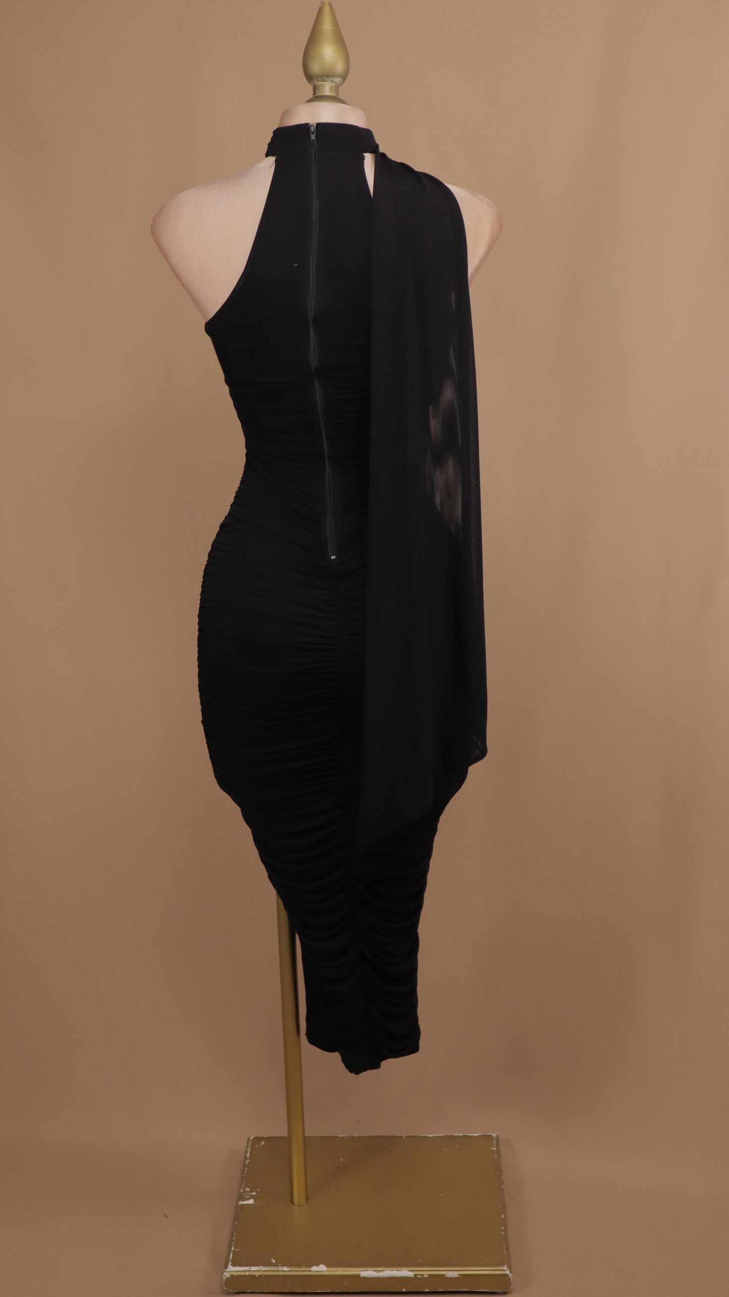 Vestido maxi cuello halter