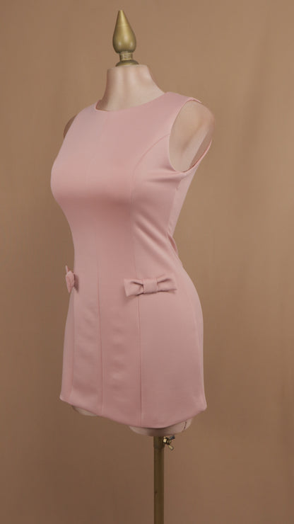 Vestido corto con moños en cintura
