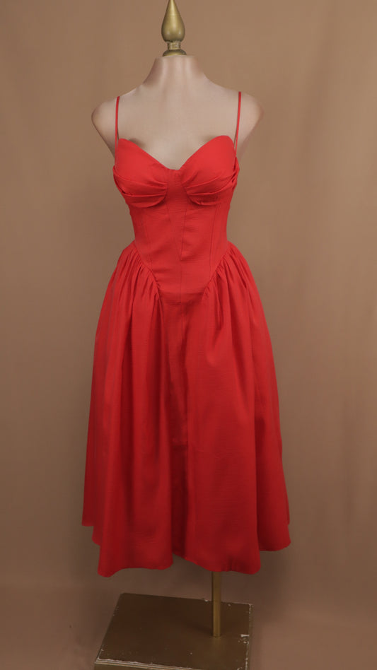 Vestido midi corte princesa