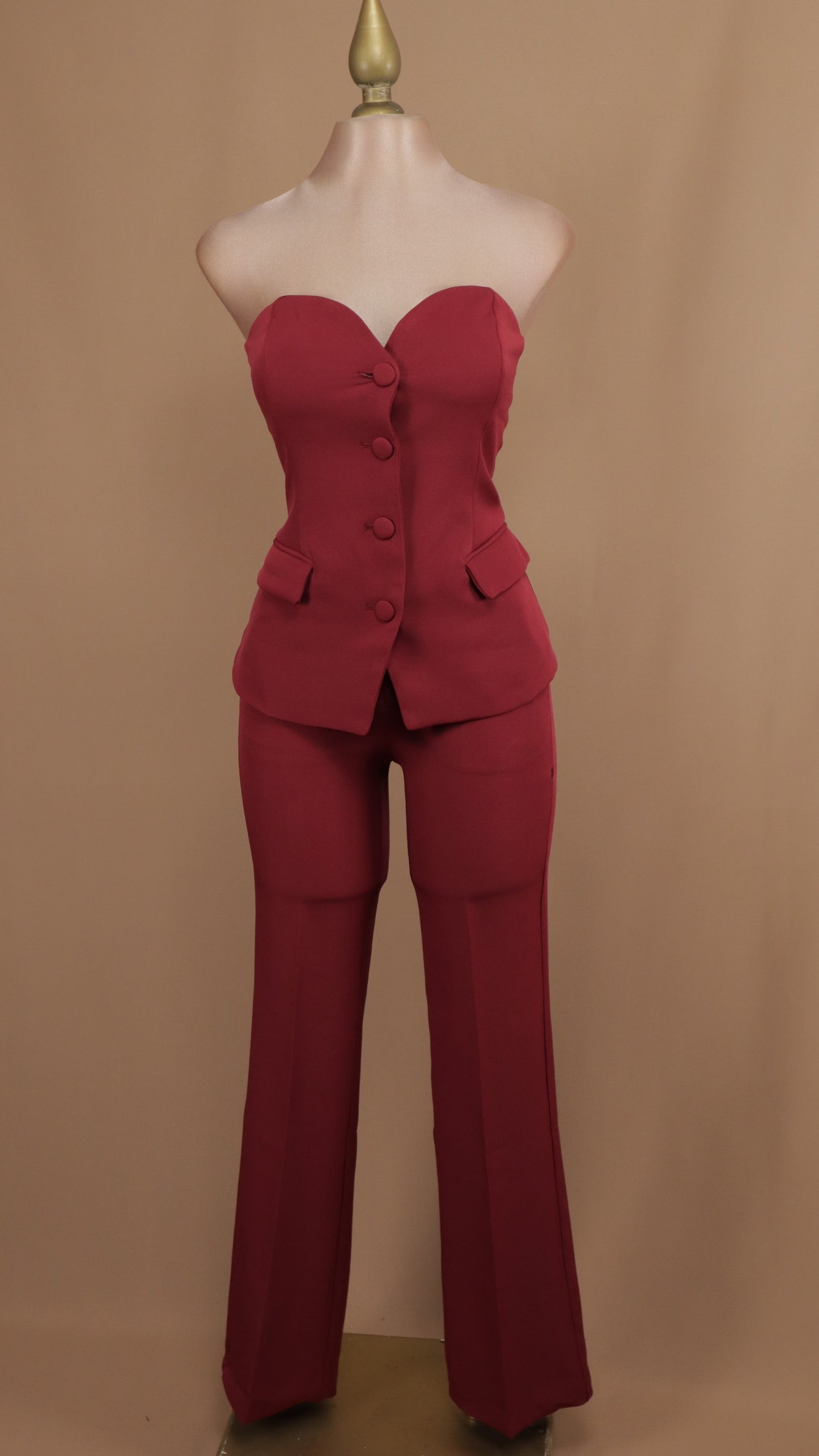 Conjunto de pantalón y saco estraple