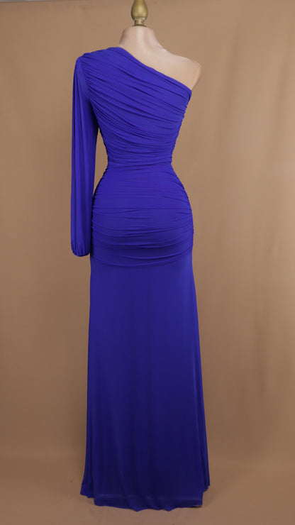 Vestido largo asimétrico manga larga plisado en cintura