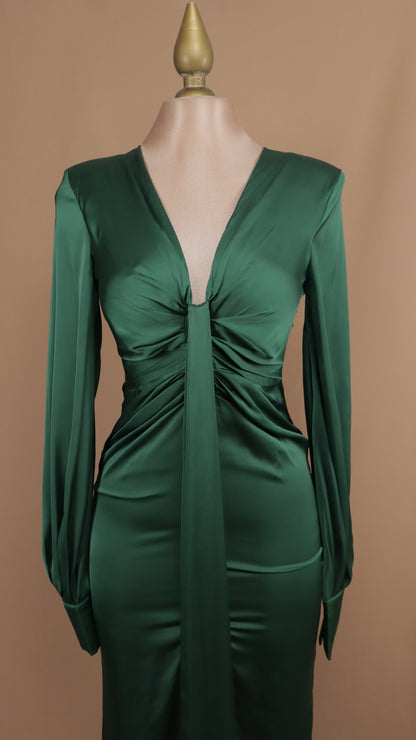 Vestido largo satinado con manga larga