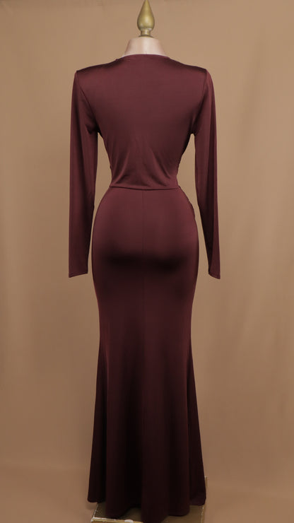 Vestido largo manga larga de licra con escote en V