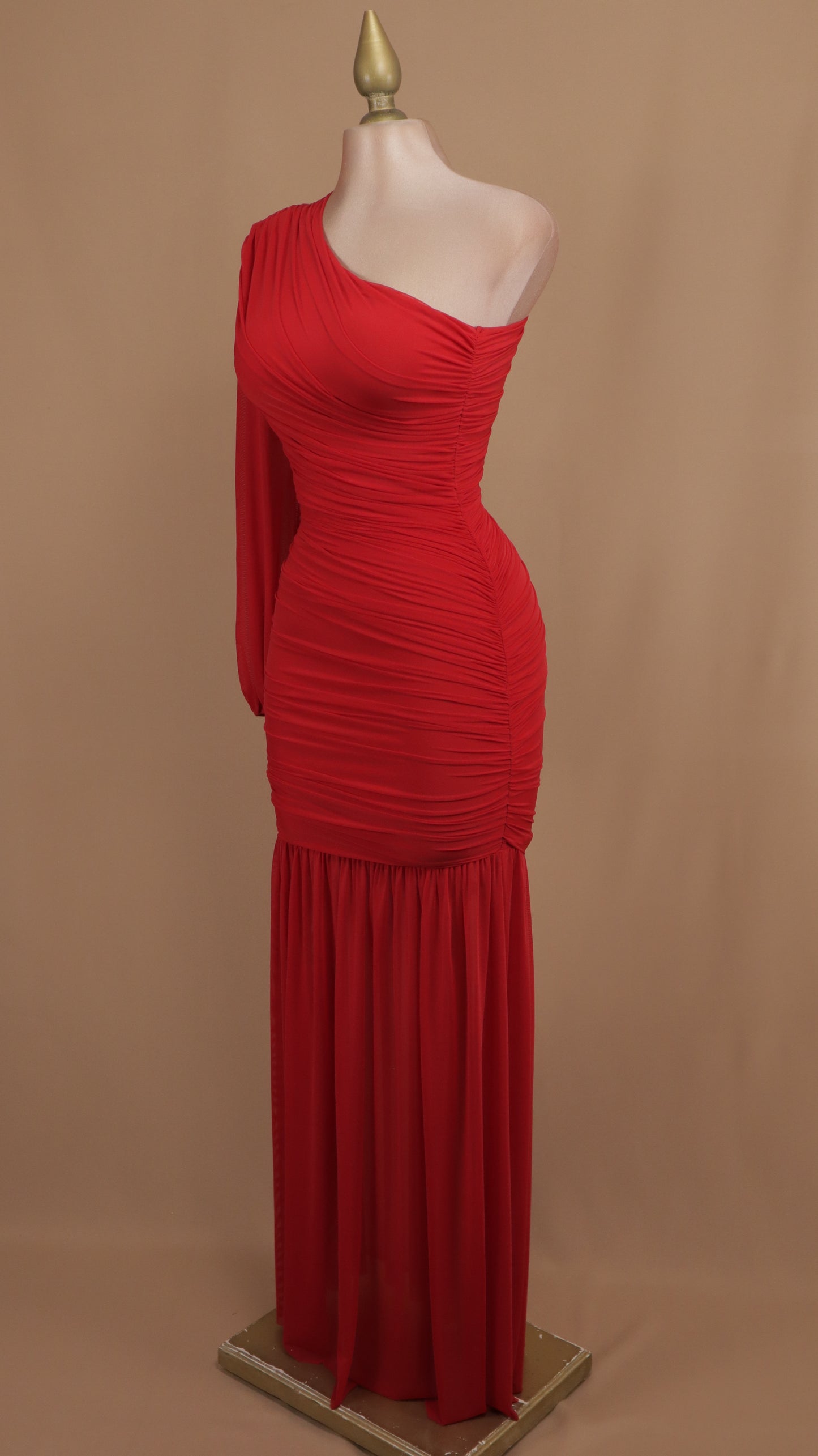 Vestido largo asimétrico manga larga
