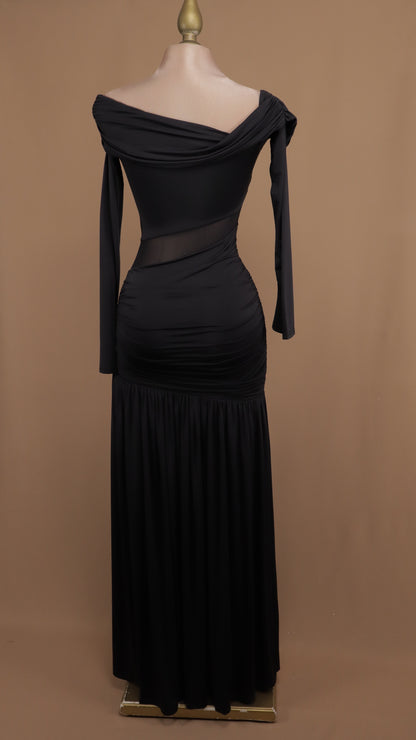 Vestido largo manga larga con transparencia en cintura