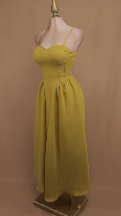 Vestido midi de tirantes y linea A