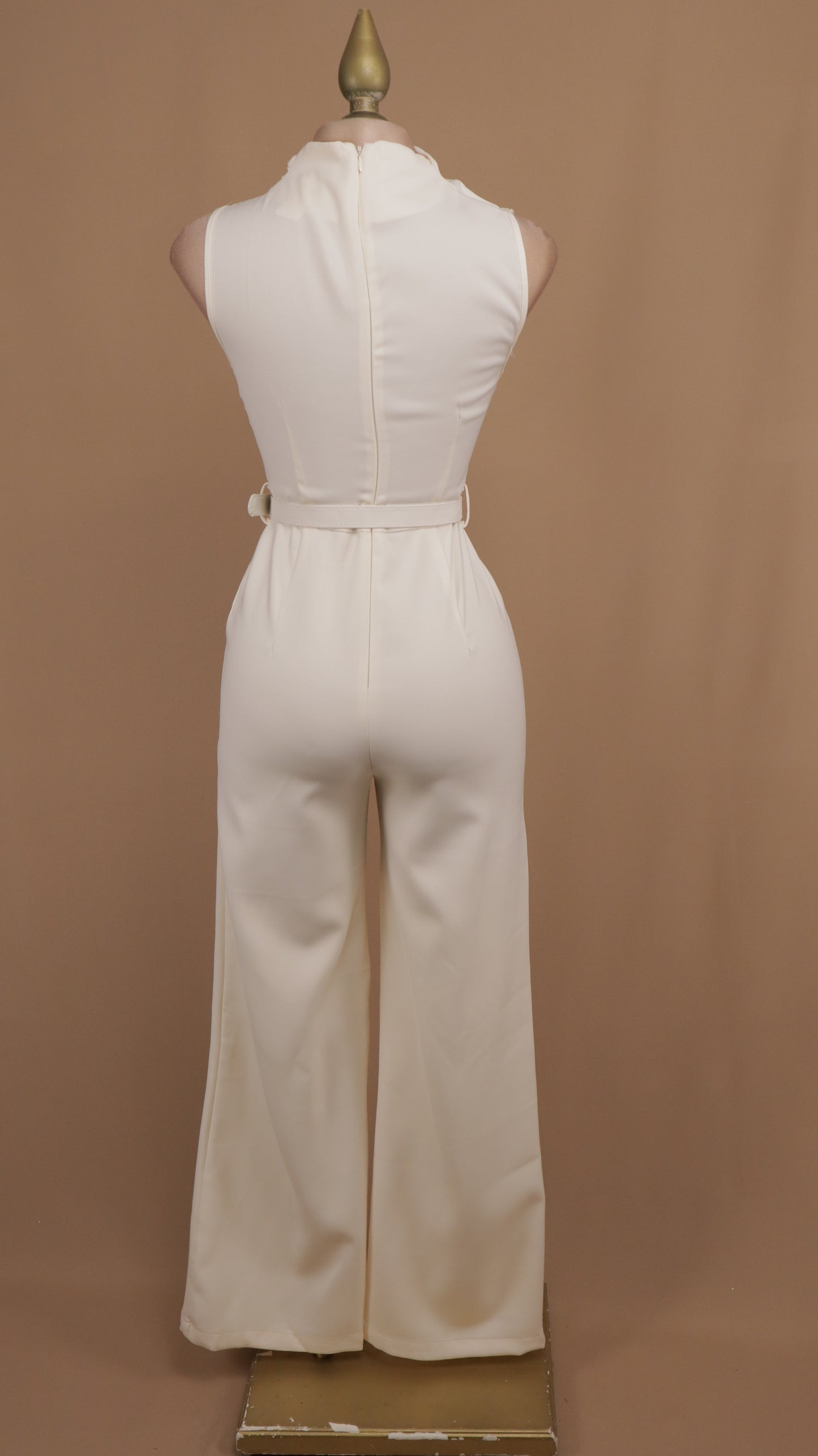 Palazzo resacado con cinto