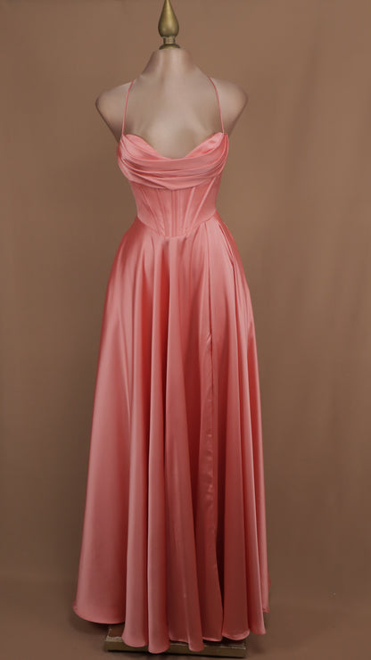 Vestido largo linea a con corset