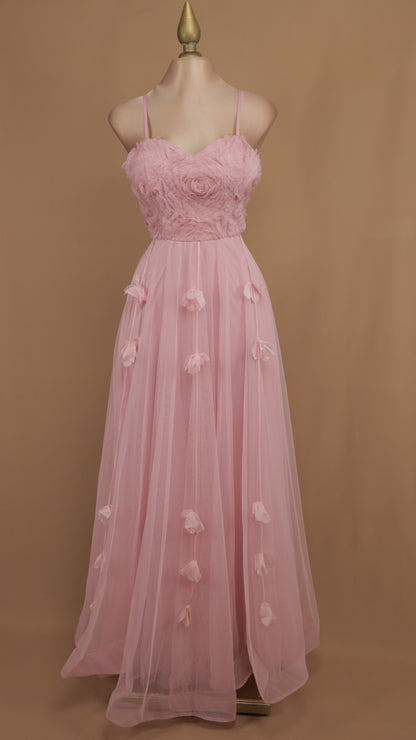 Vestido largo de tull con flor en 3D