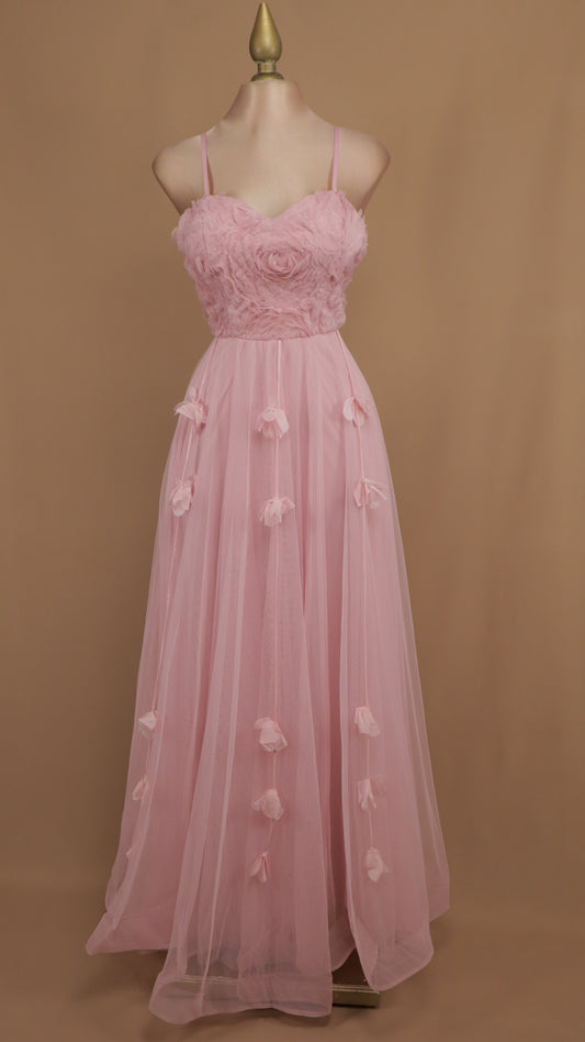 Vestido largo de tull con flor en 3D