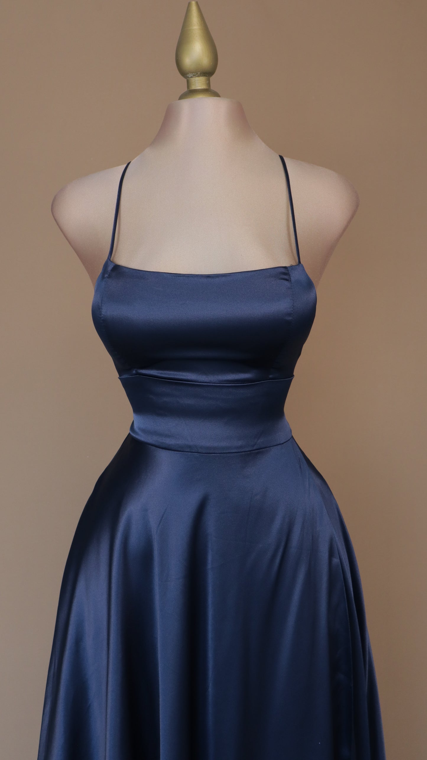 VESTIDO LARGO LINEA A CON CORSET