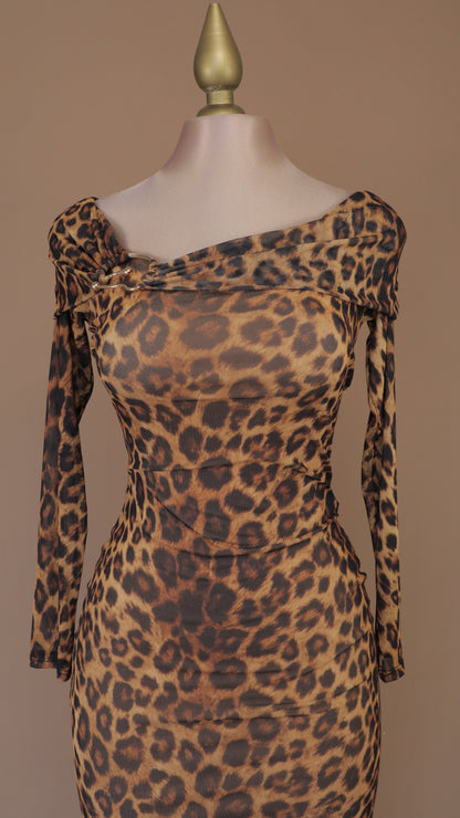 VESTIDO MAXI ANIMAL PRINT MANGA LARGA