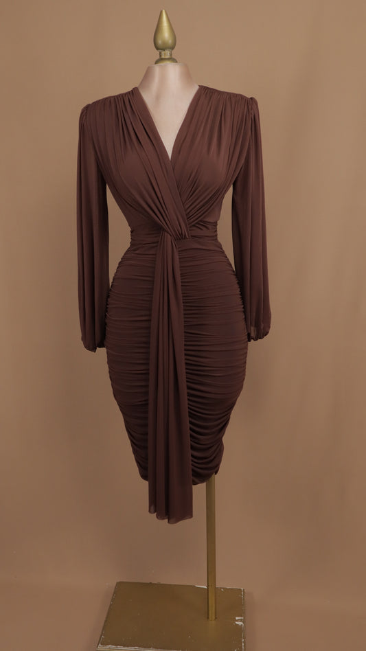 Vestido midi manga larga con escote en V