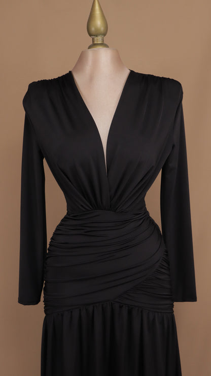 Vestido largo de licra manga larga escote en V