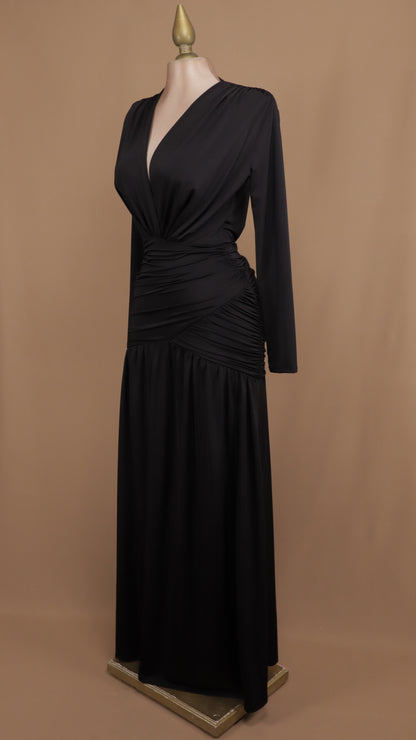 Vestido largo de licra manga larga escote en V