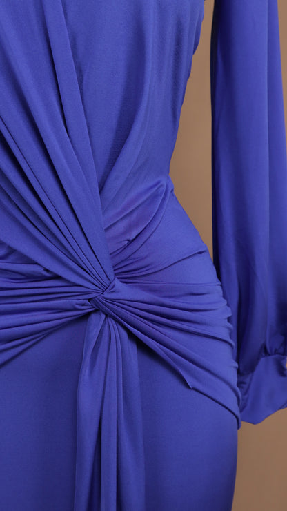 Vestido largo manga larga con nudo en cintura