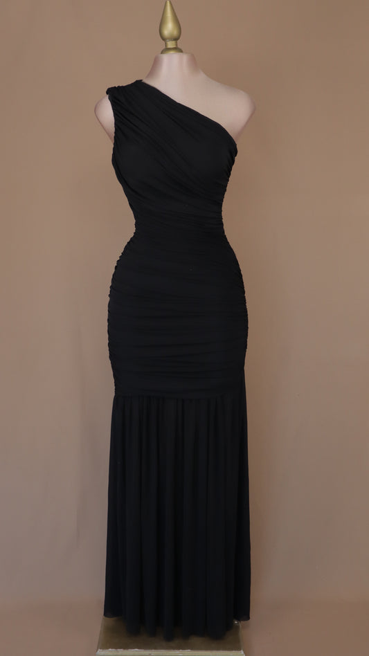 Vestido largo asimétrico y corrugado