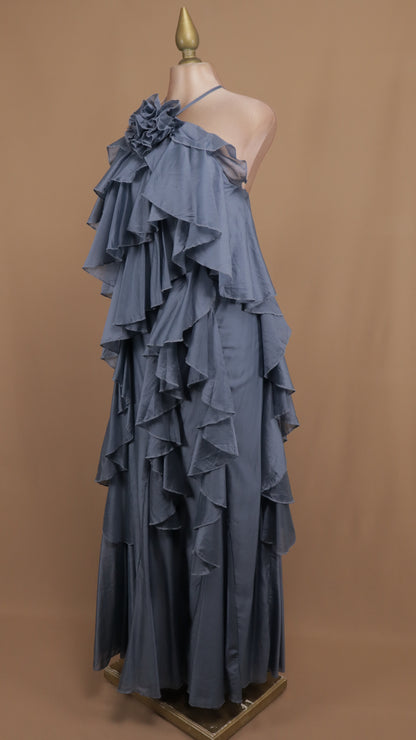 Vestido largo halter y olanes