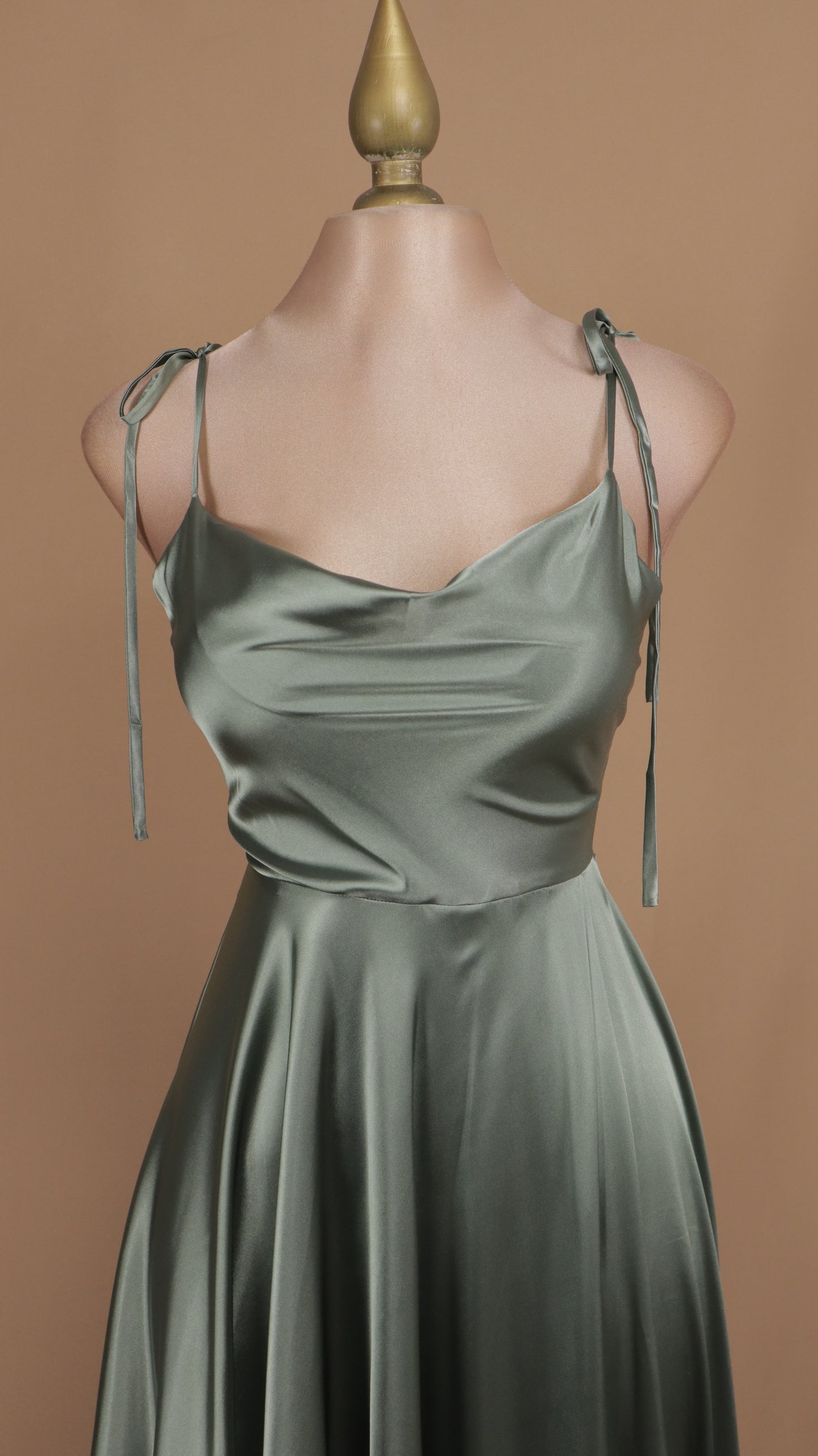 Vestido linea A de tirantes