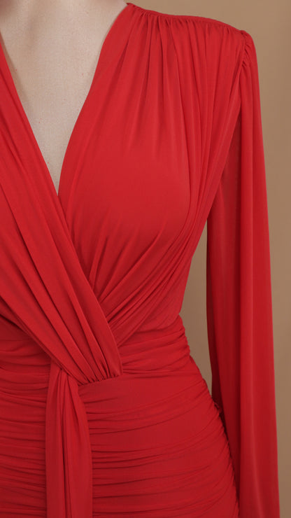 Vestido midi manga larga con escote en V