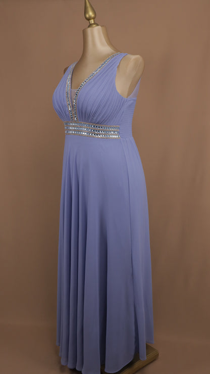 Vestido plus size con aplicación en cintura