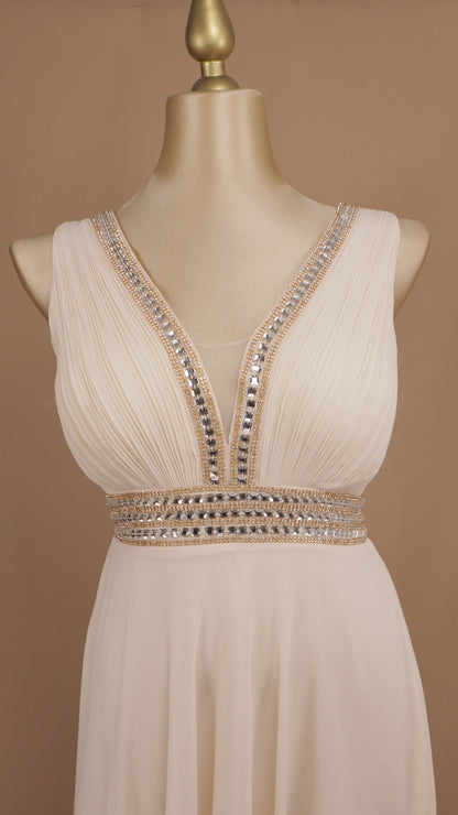 Vestido plus size con aplicación en cintura