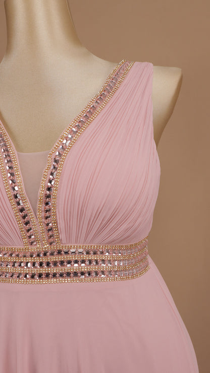 Vestido plus size con aplicación en cintura