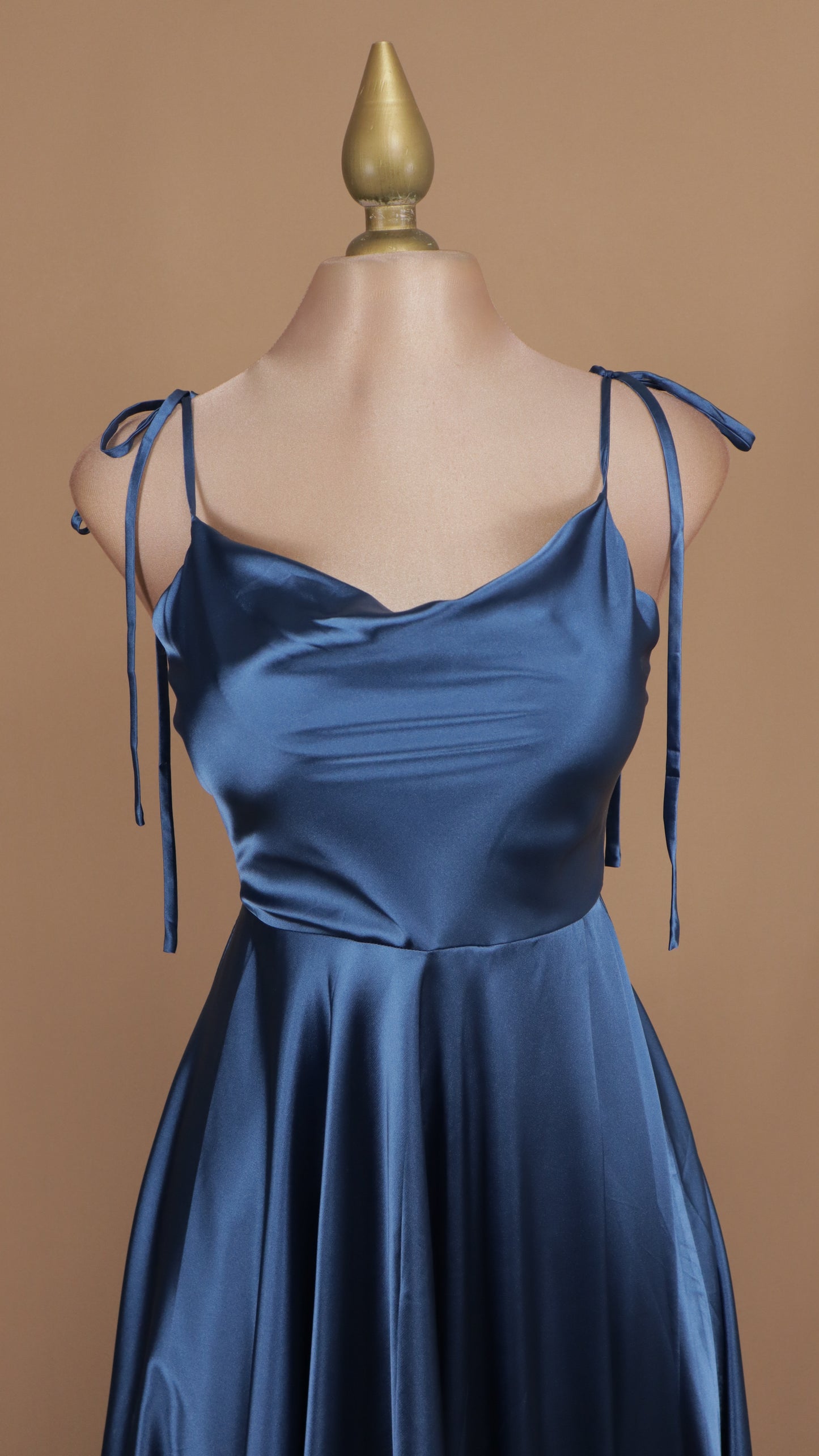 Vestido linea A de tirantes