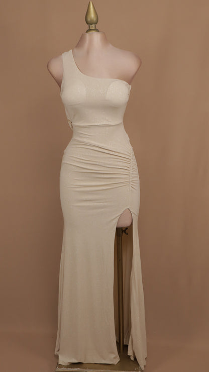 Vestido largo asimétrico con escote en la espalda y destellos