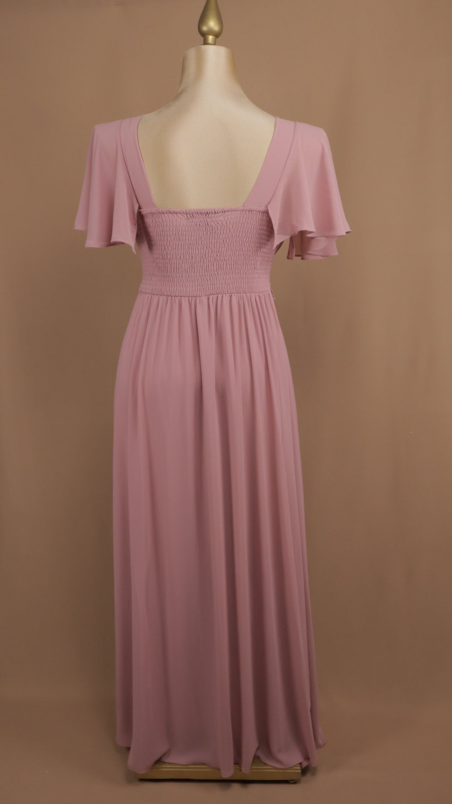 Vestido largo talla extra con aplicación en cintura