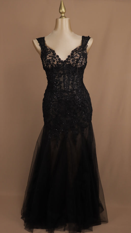 Vestido largo talla extra bordado corte sirena