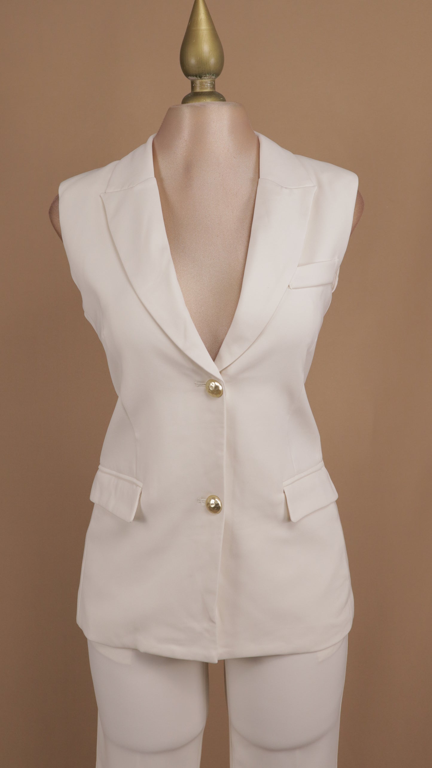 Conjunto de pantalón y saco resacado