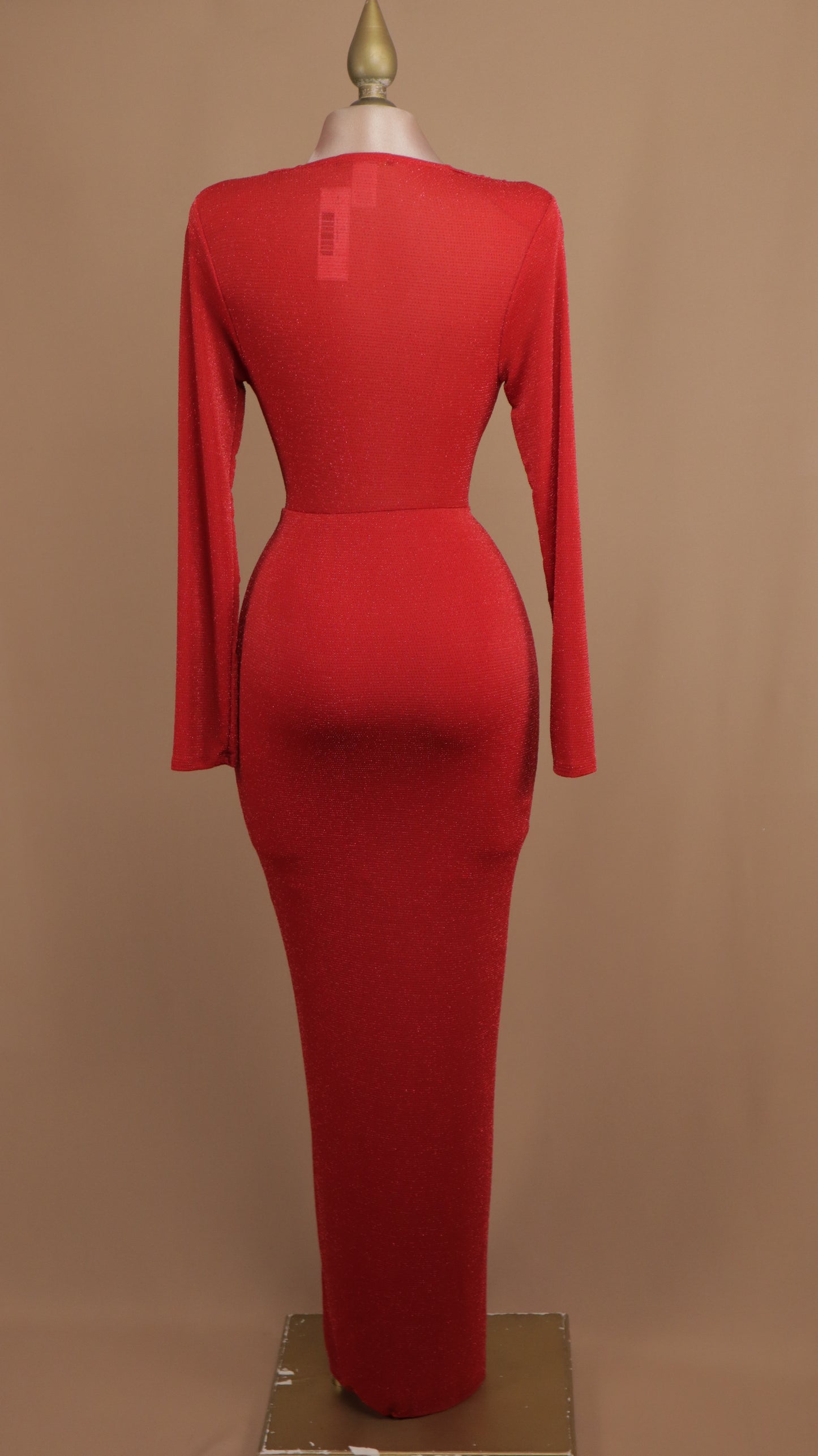 Vestido largo con destello y manga larga