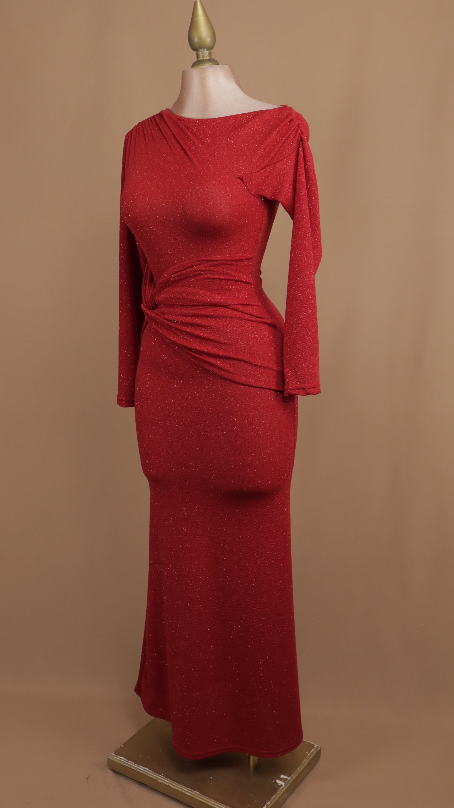 Vestido largo manga larga con destellos