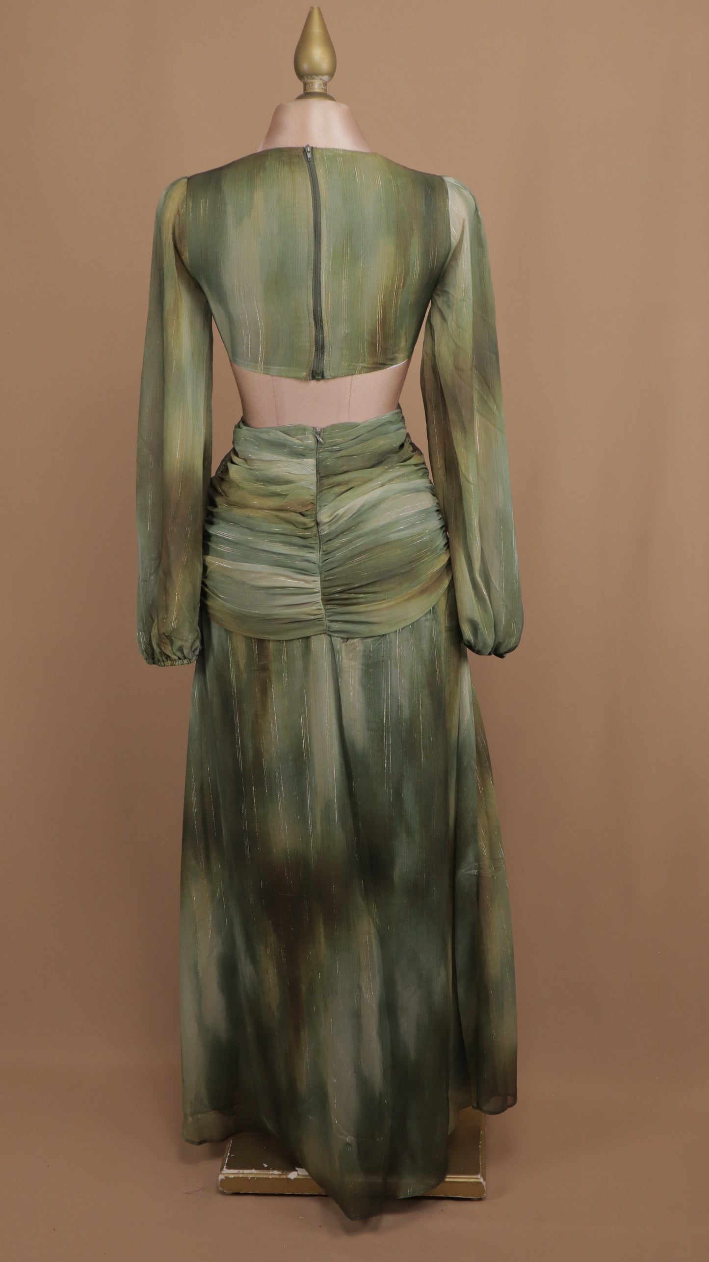 Vestido largo marmoleado manga larga con escote en cintura
