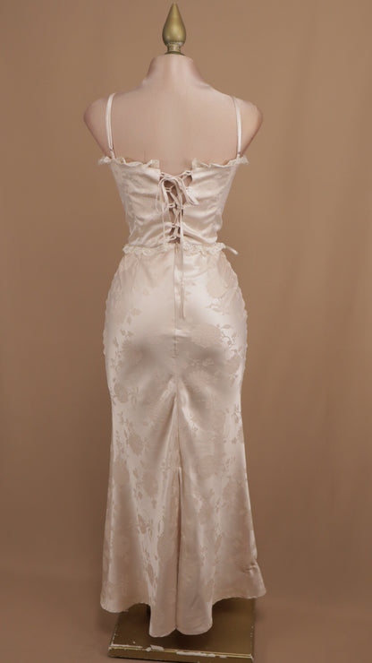 Conjunto de falda y blusa de corset satinada con estampado