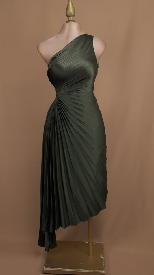 Vestido maxi asimétrico ojal