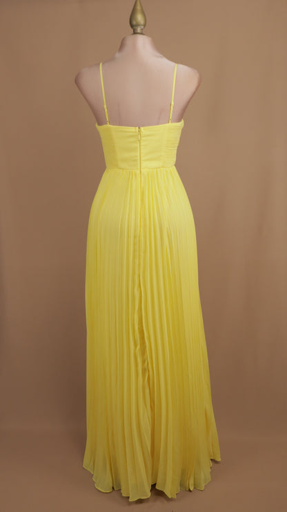 Vestido largo escote corazón plisado