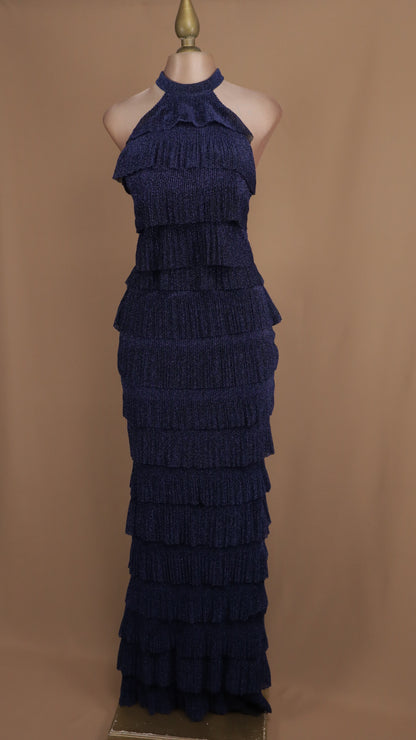 Vestido largo halter con olanes y brillo