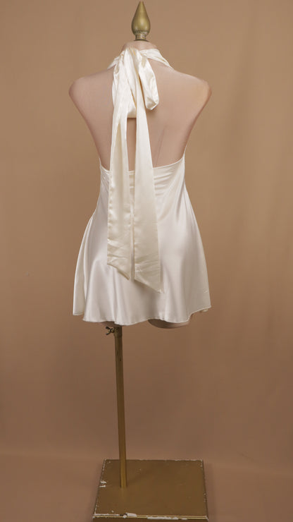 vestido corto halter satinado