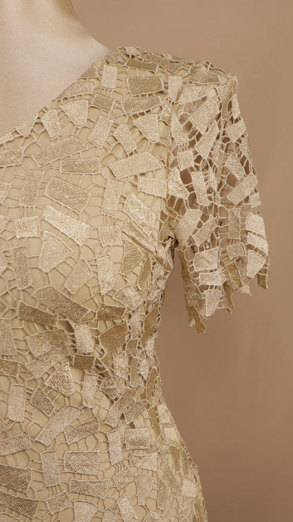 Vestido midi plus con encaje