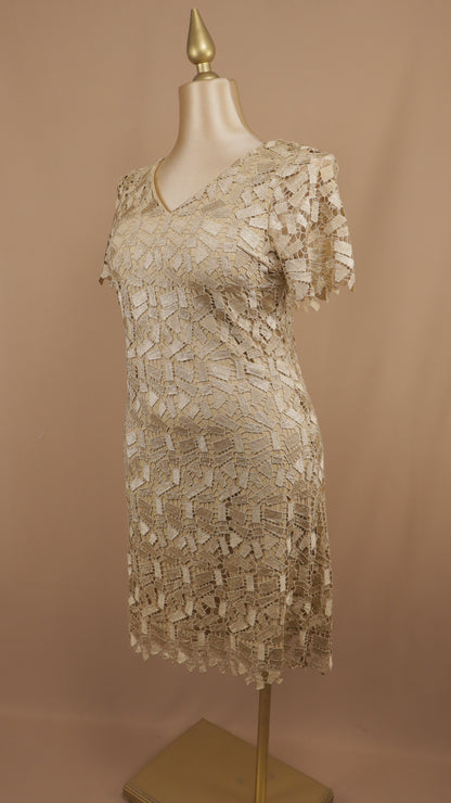 Vestido midi plus con encaje