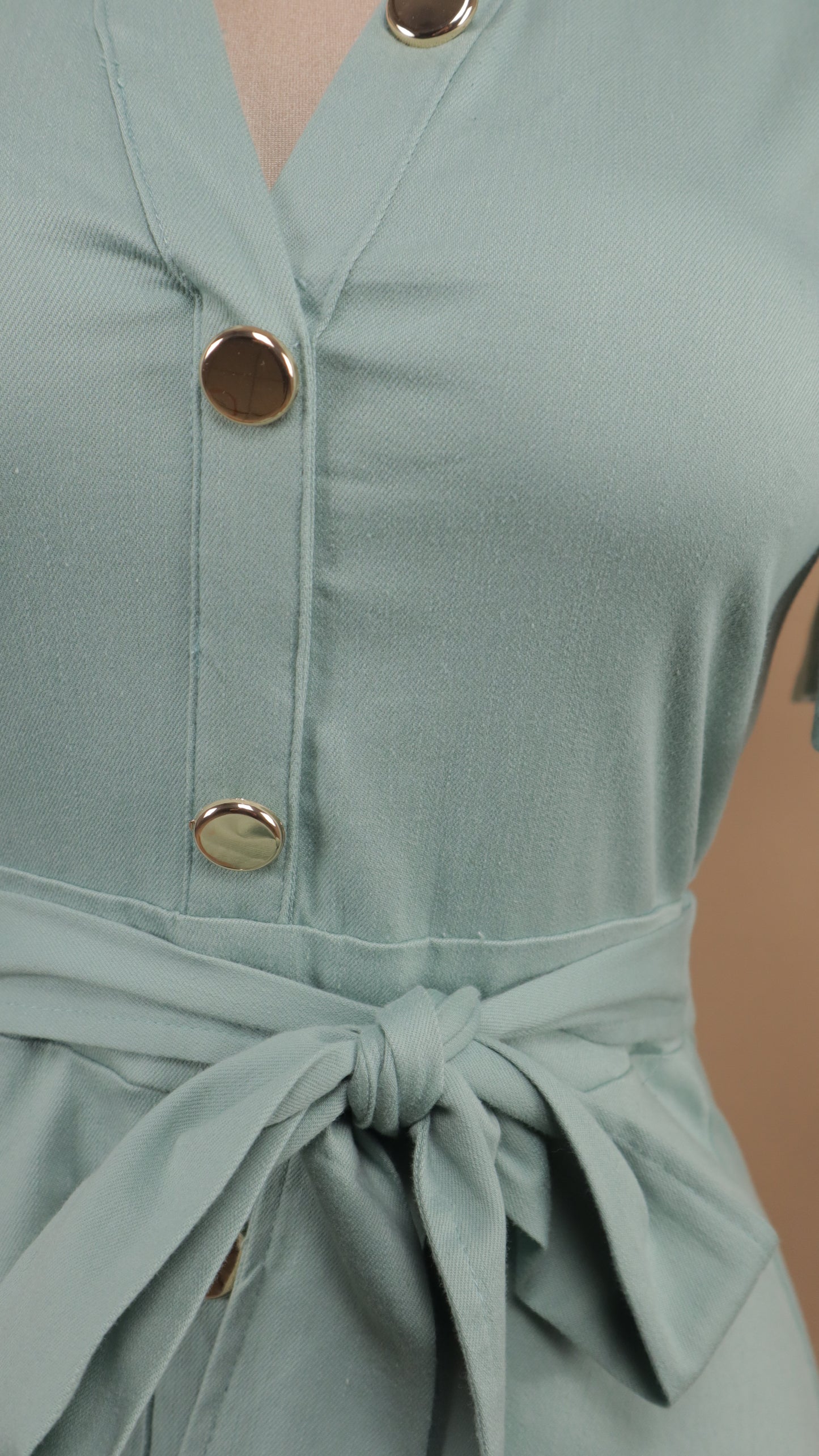 Vestido midi con manga