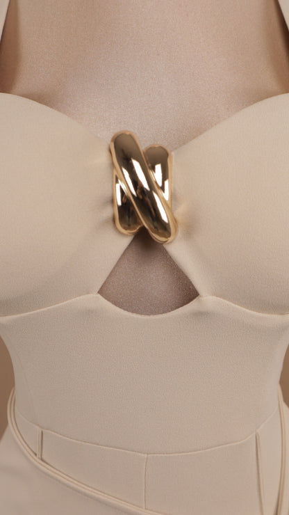 Palazzo manga larga con escote en busto