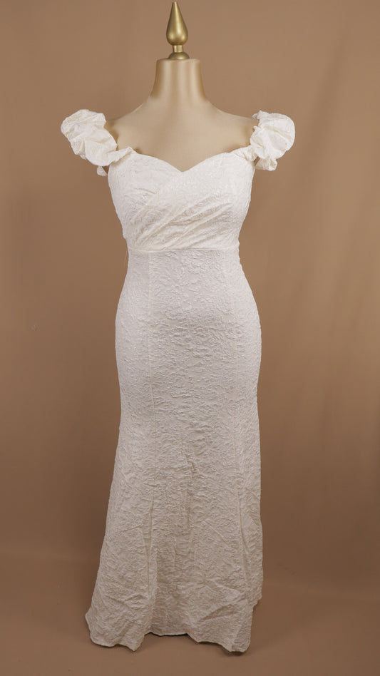 Vestido largo plus size escote al hombro