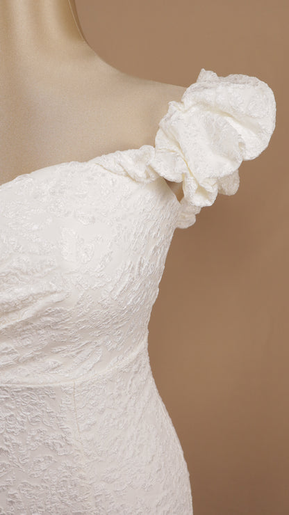 Vestido largo plus size escote al hombro