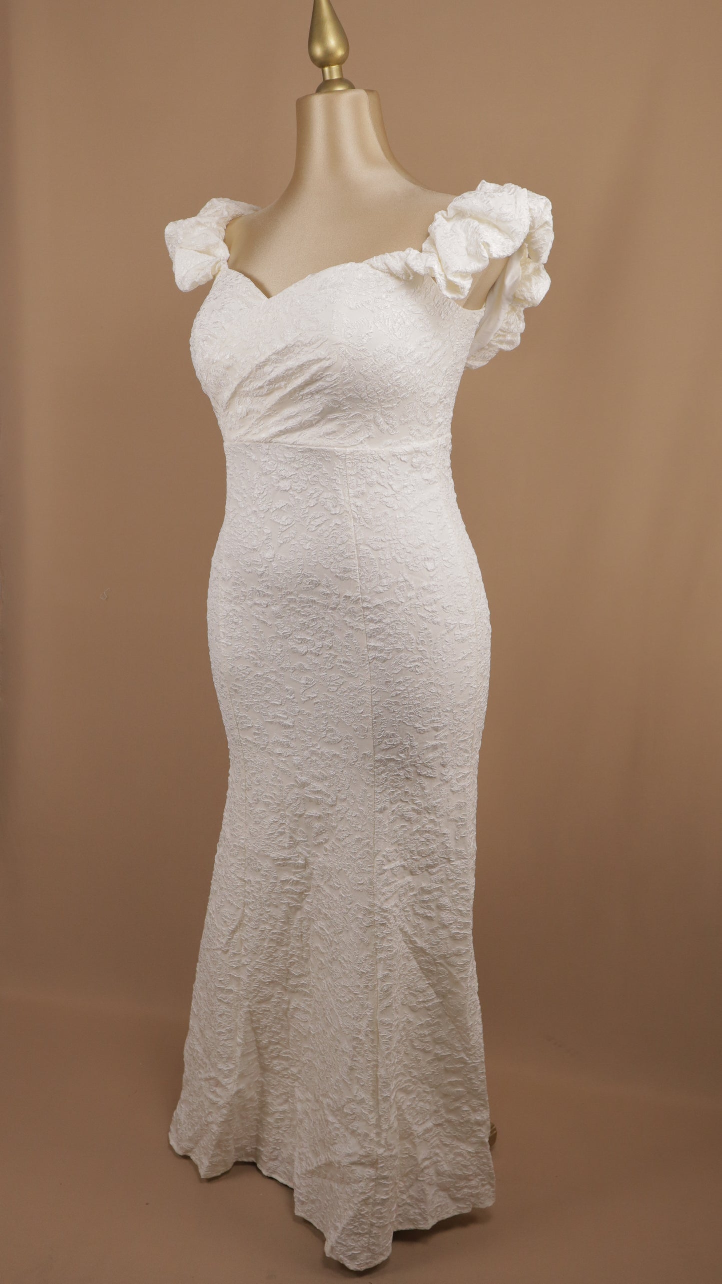 Vestido largo plus size escote al hombro