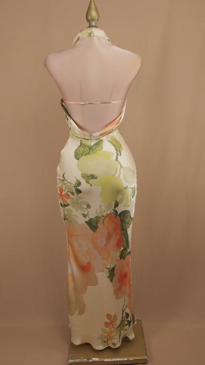 Vestido largo cuello halter estampado