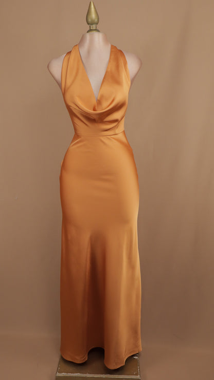 Vestido largo cuello halter