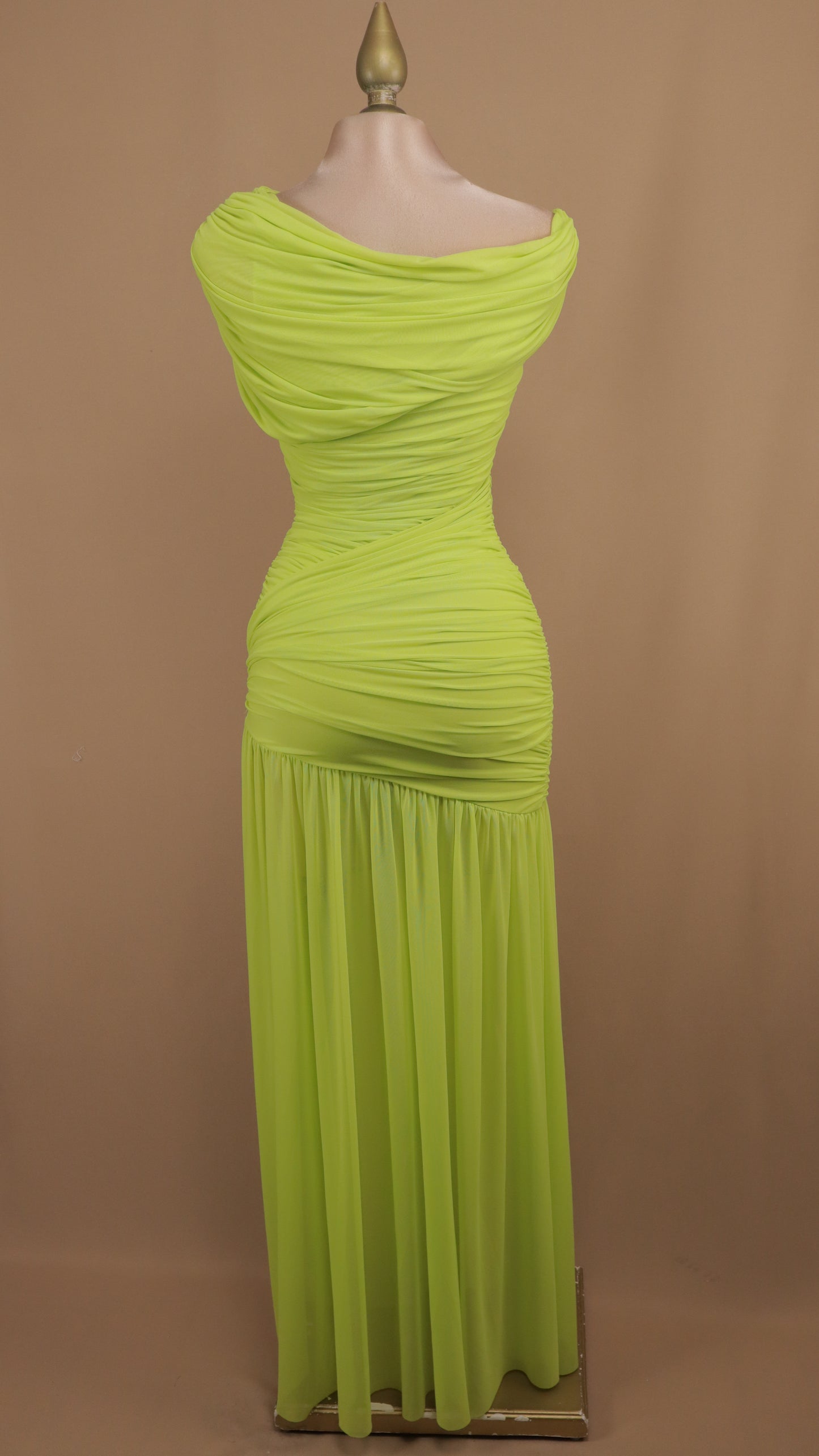 Vestido largo asimétrico de maya